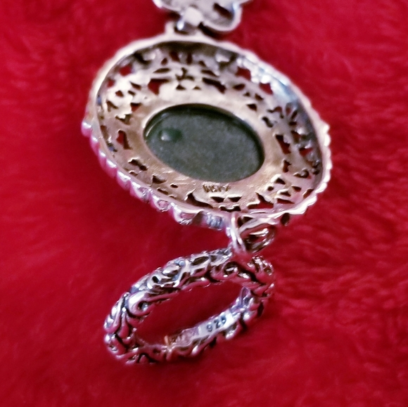 ORNATE ROMAN GLASS TOGGLE BRACELET - Picture 5 of 8